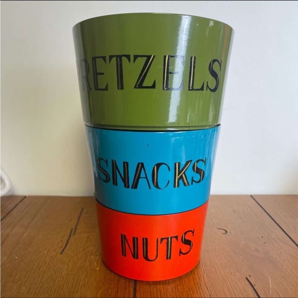 Vintage Nesting Snack Bowl Set